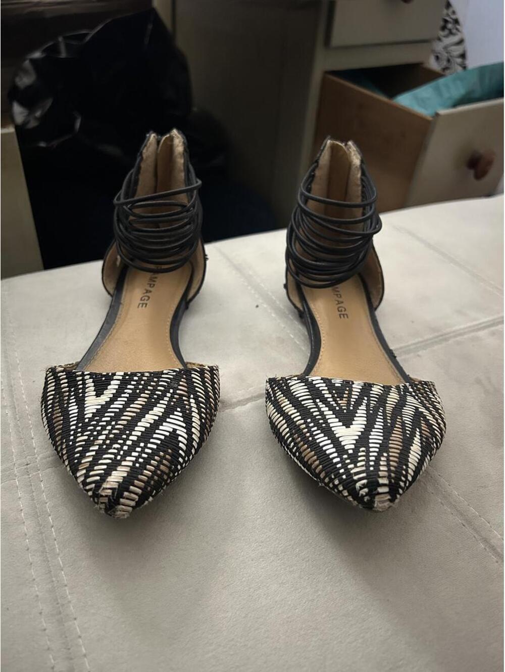 Rampage pointed toe D’Orsay black and white zigzag pattern flats with size 7